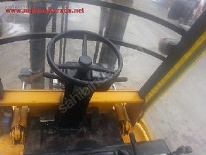  3 Tonluk 2000 Model  Çukurova Forklift