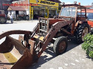 1976 Model Üniversal 650  Traktör Kepçe 