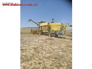1982 Model New Holland 8040 Patoslu Biçerdöver Temiz
