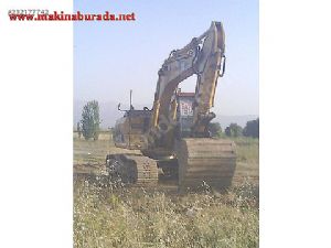  20 Tonluk 2004 Model  CAT Ekskavatör Kırıcılı Paletli 