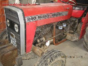 1982 Model Massey Ferguson S240  Traktör