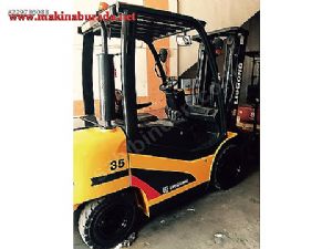 2012 Model 3500 Kg Forklift 