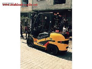 2012 Model 3500 Kg Forklift 