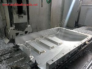 X 177 Y 770 Z 700 Milltronik  CNC Dik İşleme Merkezi