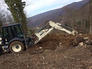 Sezona Hazır SX 860 Terex İş Makinesi
