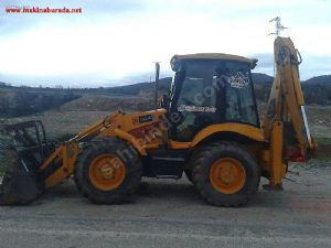 Kiralık  JCB 3 CX Kırıcı Yükleyici