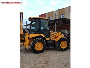 Kiralık  JCB 3 CX Kırıcı Yükleyici