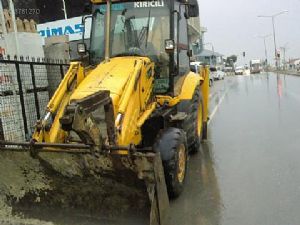 Satılık 03 Model Jcb Beko Loder