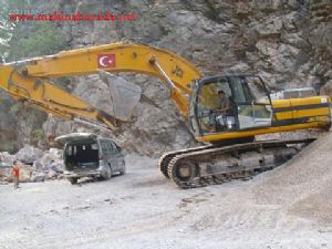 Satılık JCB Js330l Paletli Ekskavatör