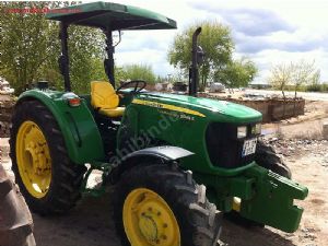 John Deere 5065 E 4x4 Traktör