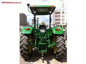 John Deere 5065 E 4x4 Traktör