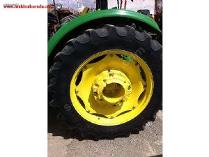 John Deere 5065 E 4x4 Traktör