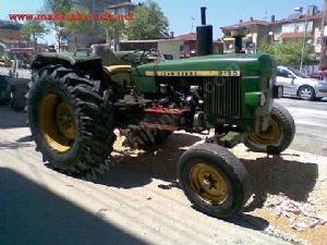 John Deere 2130 Traktör