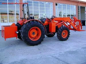 KUBOTA TRAKTÖR KEPÇE KUBOTA ME 9000 /CANLI TARIM İŞ MAKİNALARI