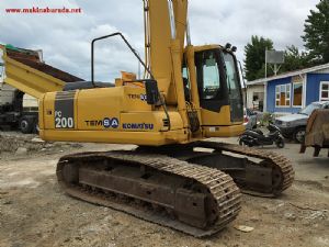 komatsu pc 200