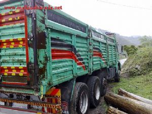 Uygun fiyata Hino 32260 kırkayak kamyon