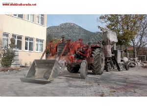 1996 Model Massey Ferguson Traktör Hidromek Kepce ve Betonser