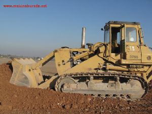 KOMATSU D75 S5