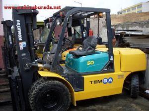 Satılık 2008 Komatsu 5 Ton Kaldırma Kapasiteli Forklift