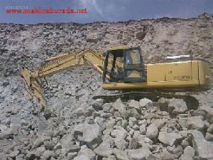 2001 model Komatsu PC 300-6 paletli ekskavatör