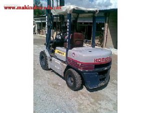 Satılık Komatsu 4 mt ve 3 Tonluk Forklift