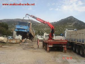 9 Ton Kaldırma Kapasiteli 12 Metrelik Vinç