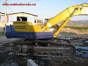 KOMATSU PC 400