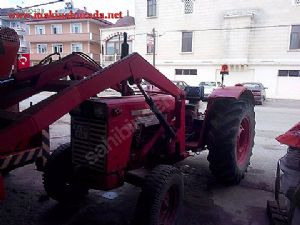 20 Bin TL 1975 Model International Kepçeli Traktör Satılık 