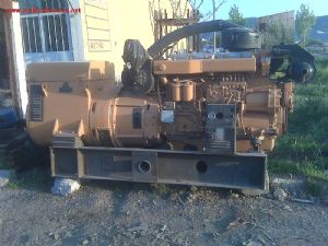 Acil Satılık Scaine DS 8 171 KVA Marin Jeneratör