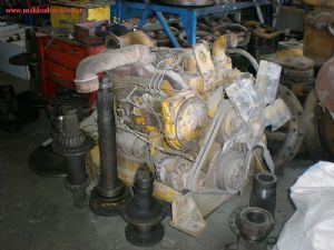 KOMATSU CAT VOLVO SUMİTOMO ÇUKUROVA İŞ MAKİNASI MOTORLARI VE PARÇALARI