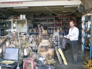 KOMATSU CAT VOLVO SUMİTOMO ÇUKUROVA İŞ MAKİNASI MOTORLARI VE PARÇALARI