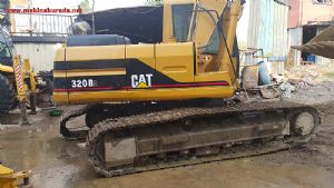 CAT 320 BL SATILIK BEKO SANCAK MAKİNA