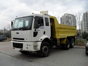 2005 Model ford cargo 2524