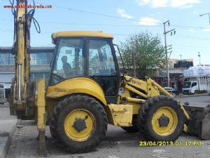 Satılık Kepçe Kırıcı Dahil New Holland B115