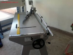 Satılık saymak kollu makas