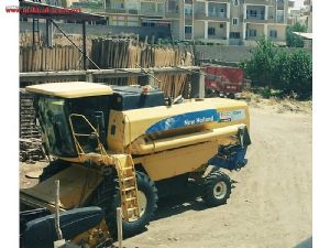  2006 Model tc 56 New Holland Patozlu Biçerdöver Temiz