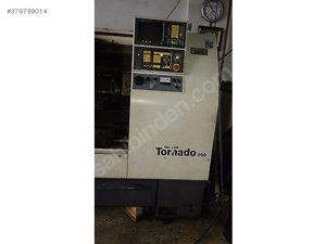 Tornado  CNC Torna İngiliz Malı Fanuc Sistem