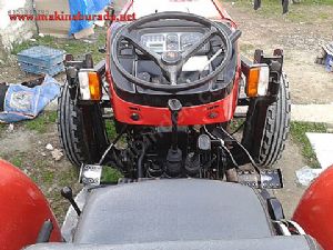 4x2 Massey Ferguson Traktör