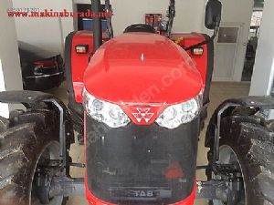 2015 model MF 4708 Massey Ferguson Traktör