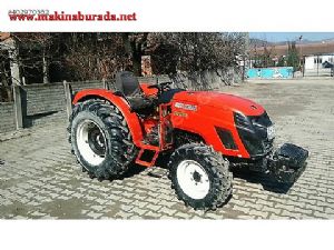 Az Kullanılmış Çiftçi Dostu 2013 Traktör Kioti