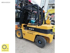 3 tonluk dizel yakıtlı Daewoo Triplex Forklift 