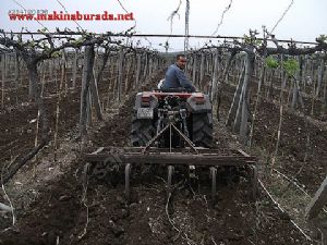 Dar Bahçeler İçin MF Traktör