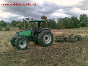Ucuz Fiyata 2006 Model 4x4 Valtra Avrupa Çok Güçlü Traktör