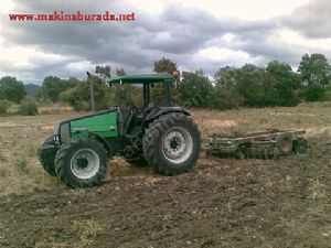 Ucuz Fiyata 2006 Model 4x4 Valtra Avrupa Çok Güçlü Traktör