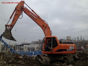 KİRALIK DAEWOO 225 KATO