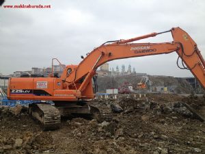 KİRALIK DAEWOO 225 KATO