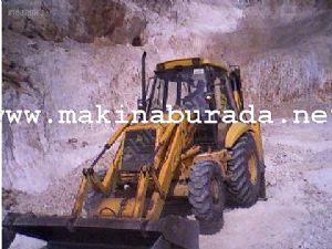 SATILIK 96 MODEL JCB KIRICI TESİSATLI