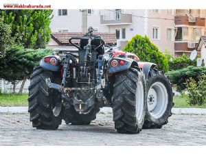 2013 Model  El Antonio Carraro 80 hp Traktör