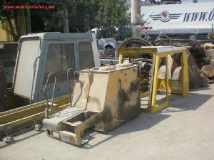 Komatsu Beko Loder Kabini