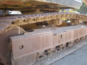 SAHİBİNDEN SATILIK 2.EL KOMATSU PC 200 MOTOR VE YÜRÜYÜŞ POMPALARI POMPA